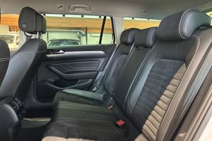 Volkswagen Passat bild 7