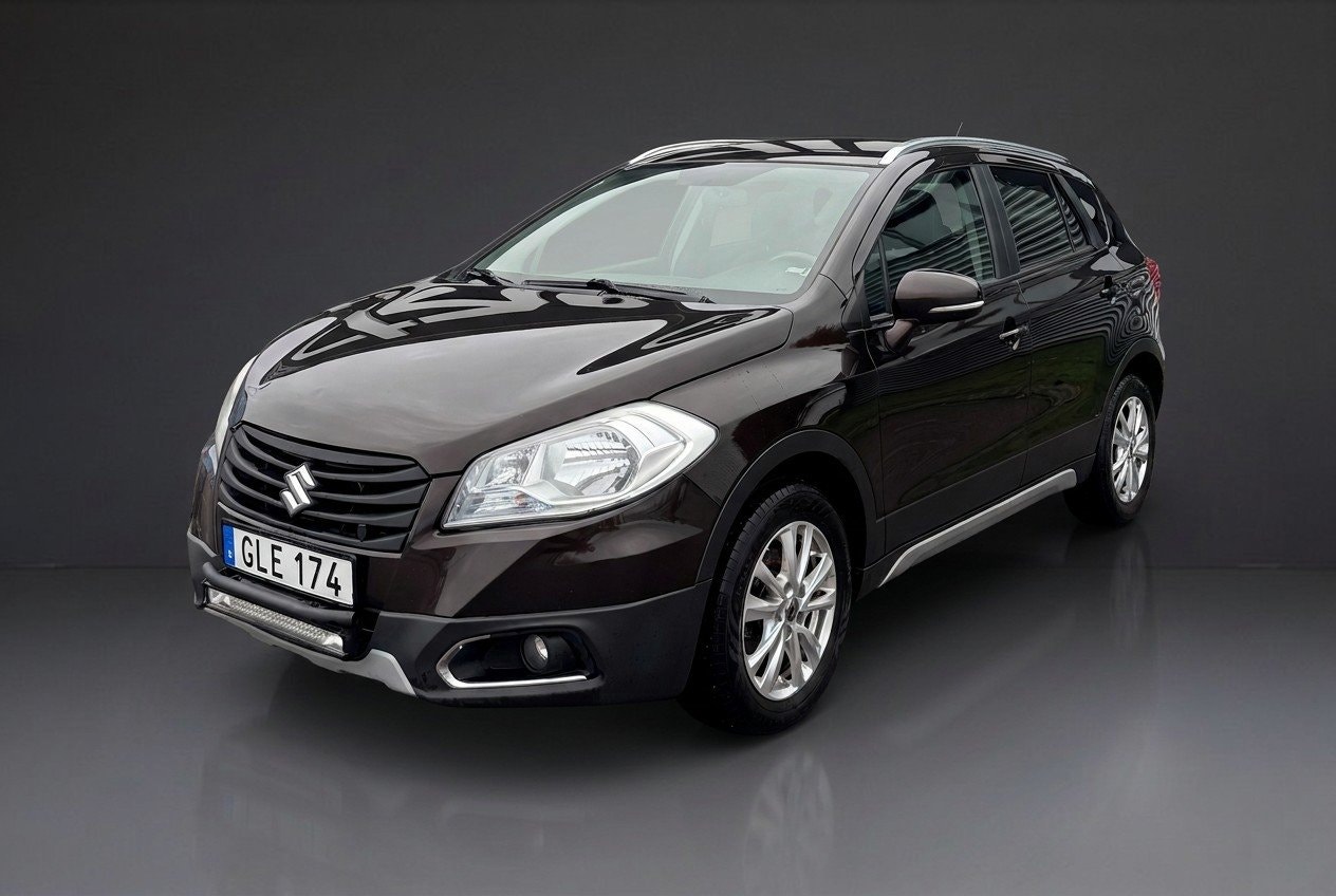 Suzuki S-CROSS