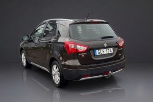 Suzuki S-CROSS bild 4