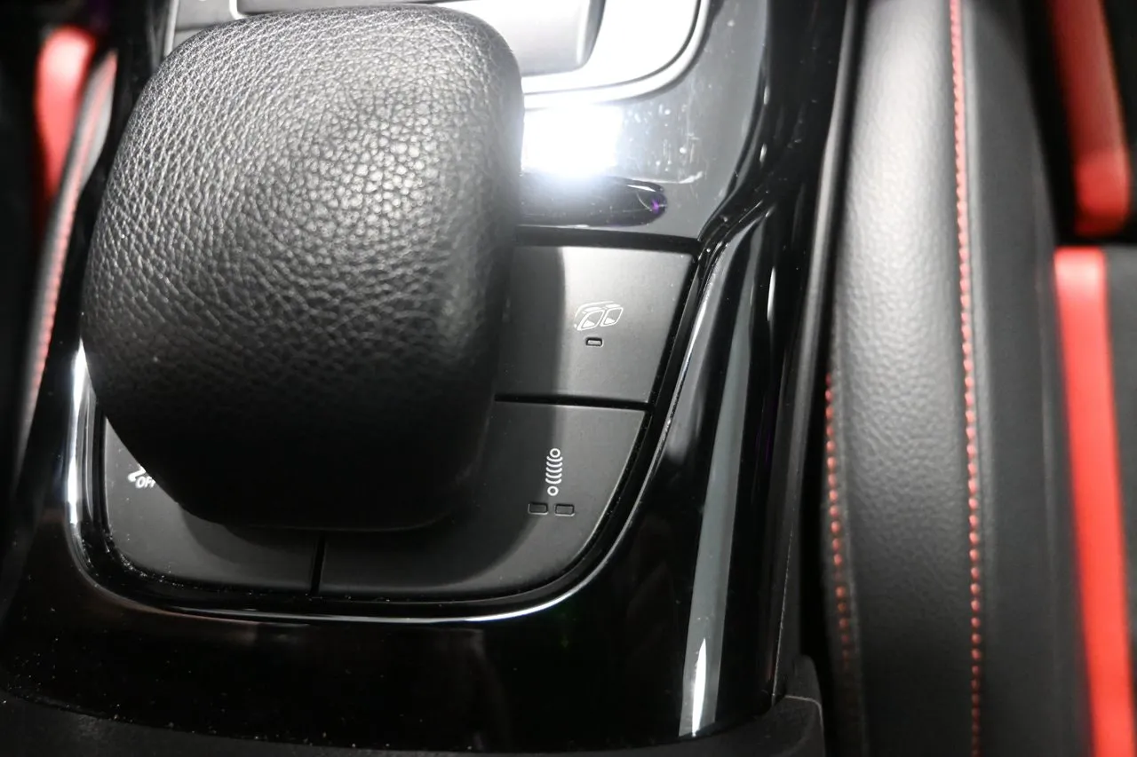 Mercedes A45 AMG bild 31