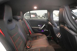 Mercedes A45 AMG bild 17