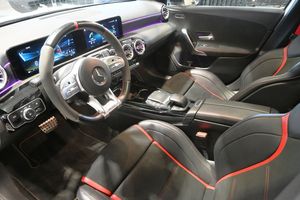 Mercedes A45 AMG bild 8