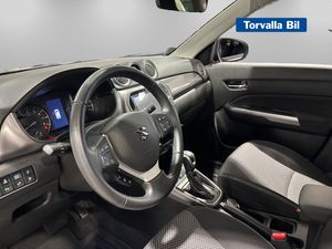 Suzuki Vitara bild 8