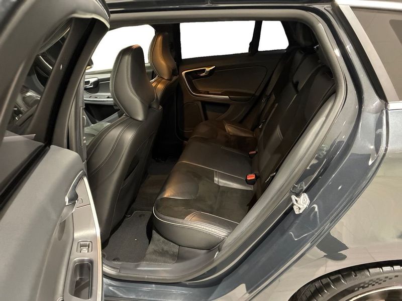 Volvo V60 bild 6