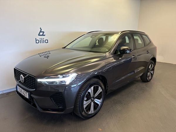 Volvo XC60 Recharge T6 Plus Dark Edition / Panoramatak / Keyless - 2024