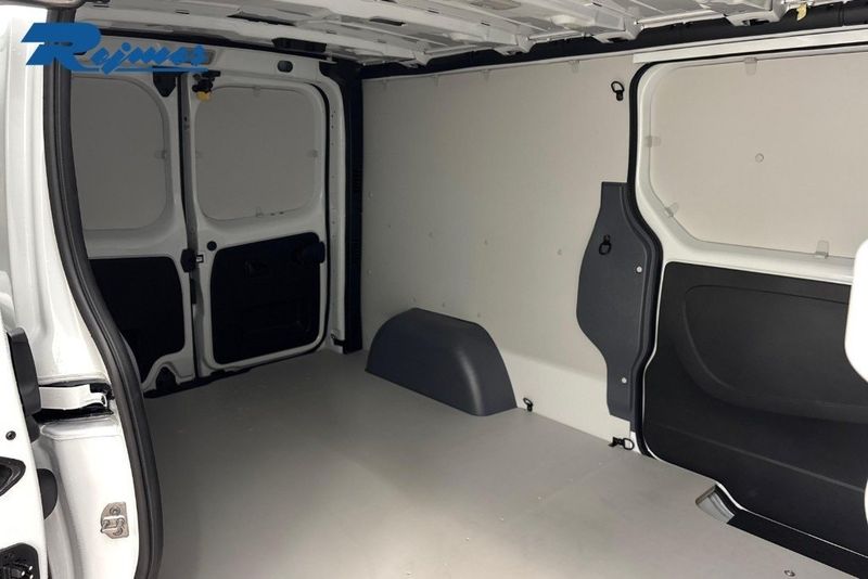 Renault Trafic bild 13