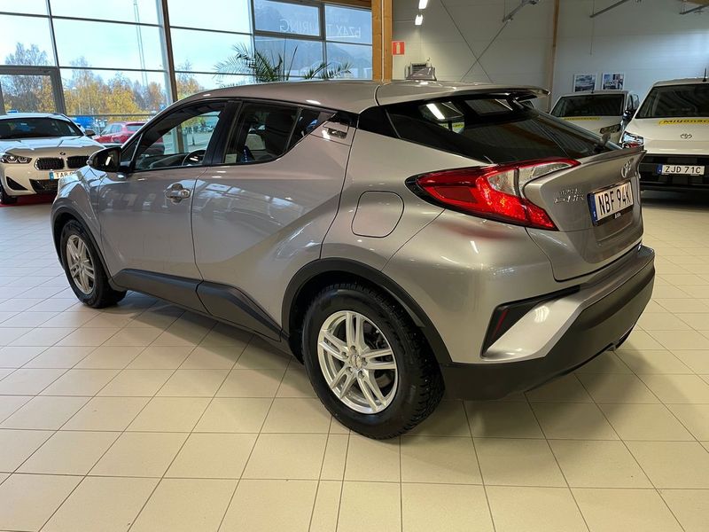 Toyota C-HR bild 2