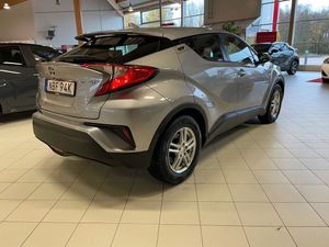 Toyota C-HR bild 4