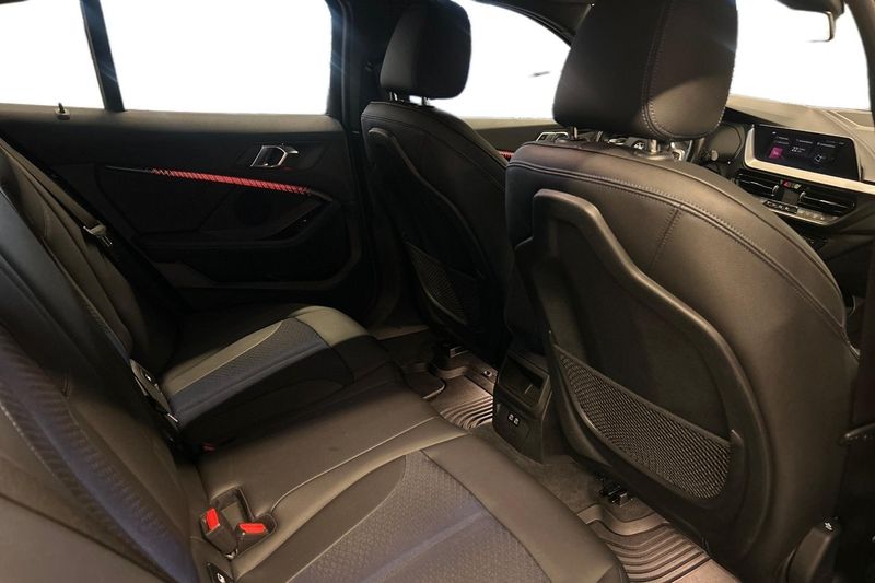 BMW 118 bild 17