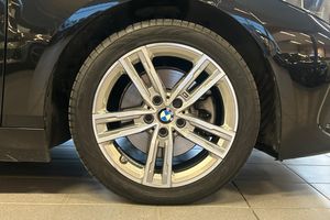 BMW 118 bild 8