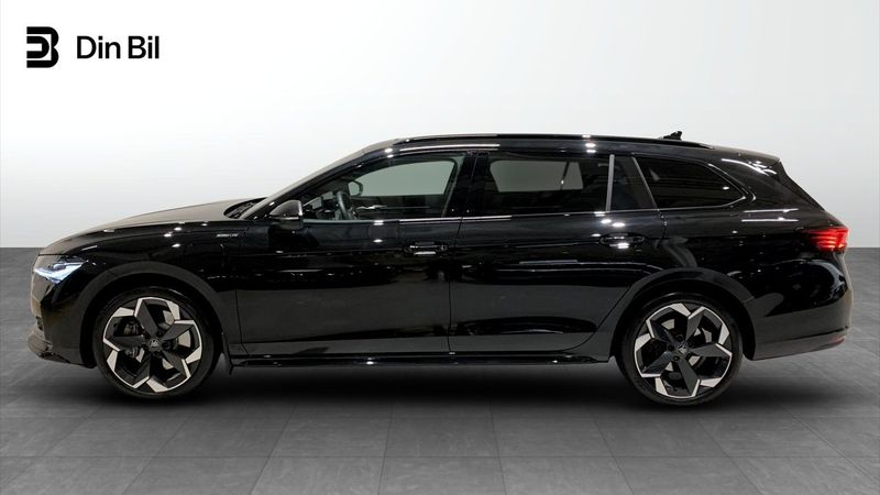Skoda Superb bild 2
