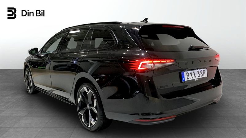 Skoda Superb bild 3
