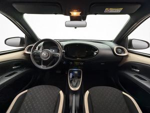 Toyota Aygo X bild 12