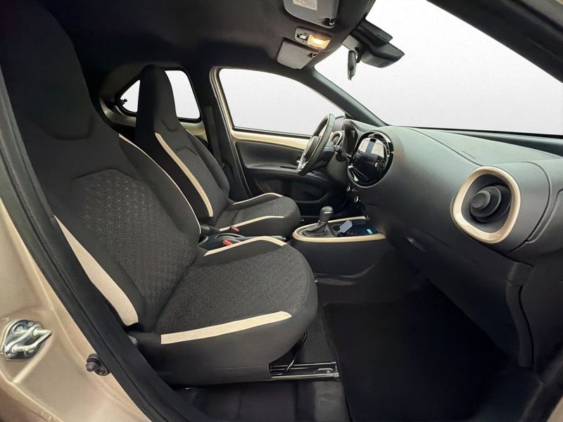 Toyota Aygo X bild 24