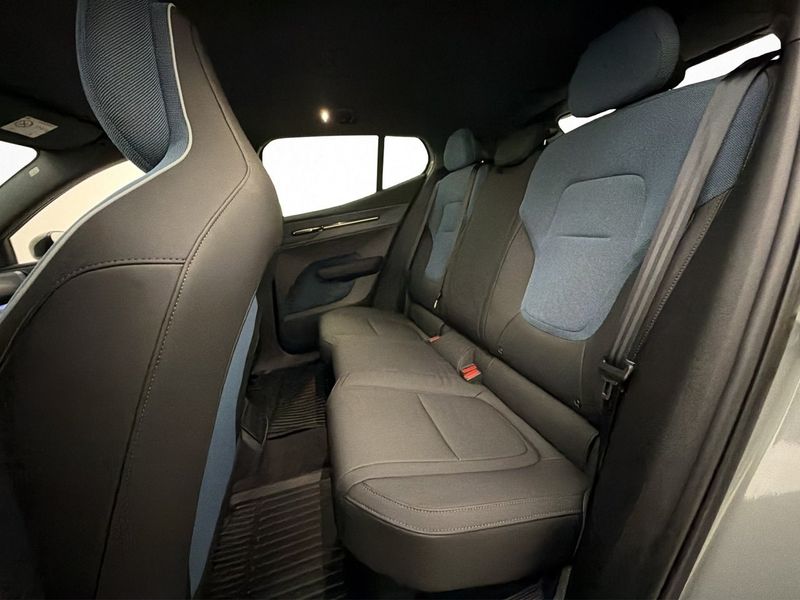 Volvo EX30 bild 24