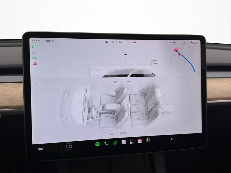 Tesla Model Y bild 22