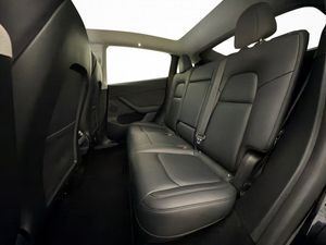 Tesla Model Y bild 25