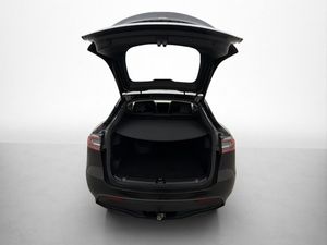 Tesla Model Y bild 27