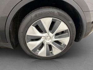 Tesla Model Y bild 31