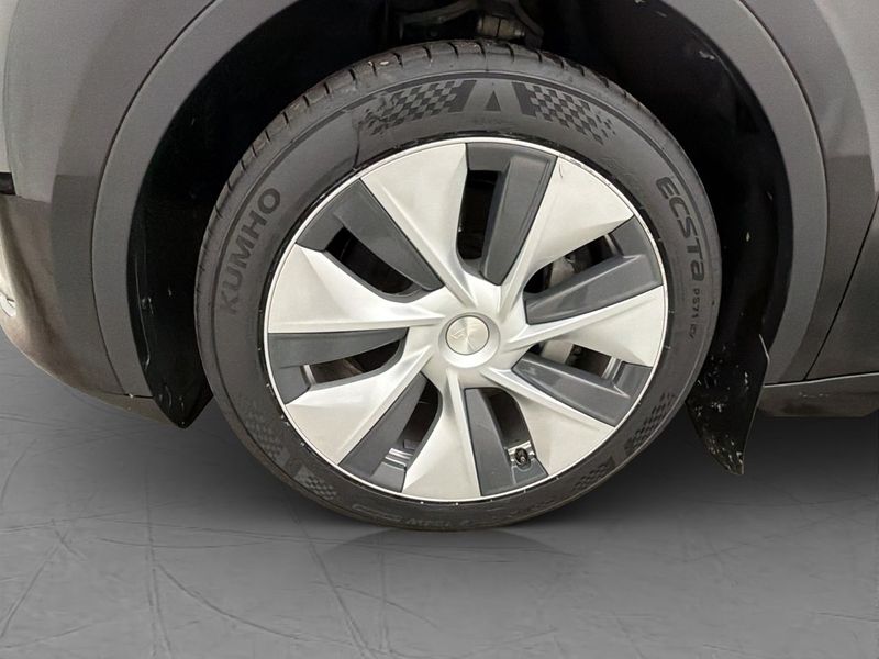 Tesla Model Y bild 29