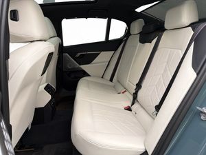 BMW 550 bild 35