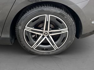 Mercedes EQE300 bild 38