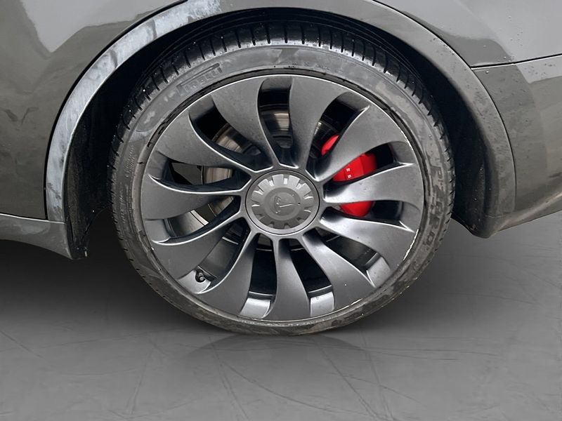 Tesla Model Y bild 34