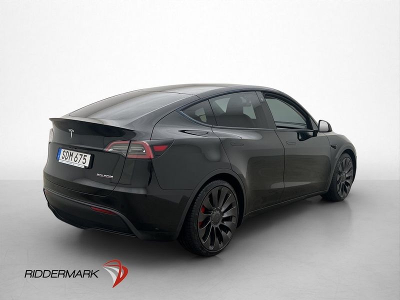 Tesla Model Y bild 8