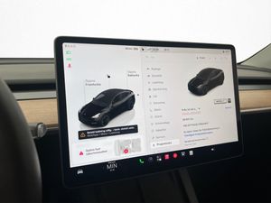 Tesla Model Y bild 21