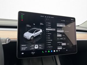 Tesla Model Y bild 21