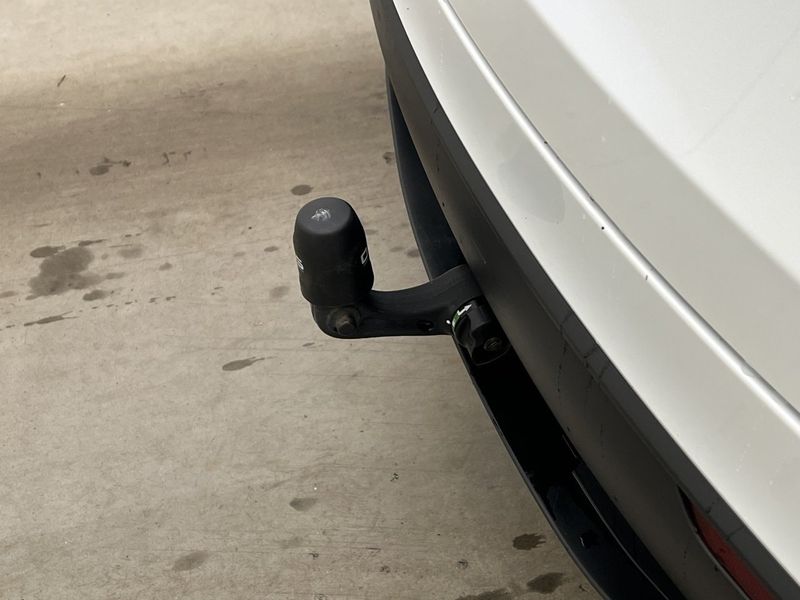 Tesla Model Y bild 10