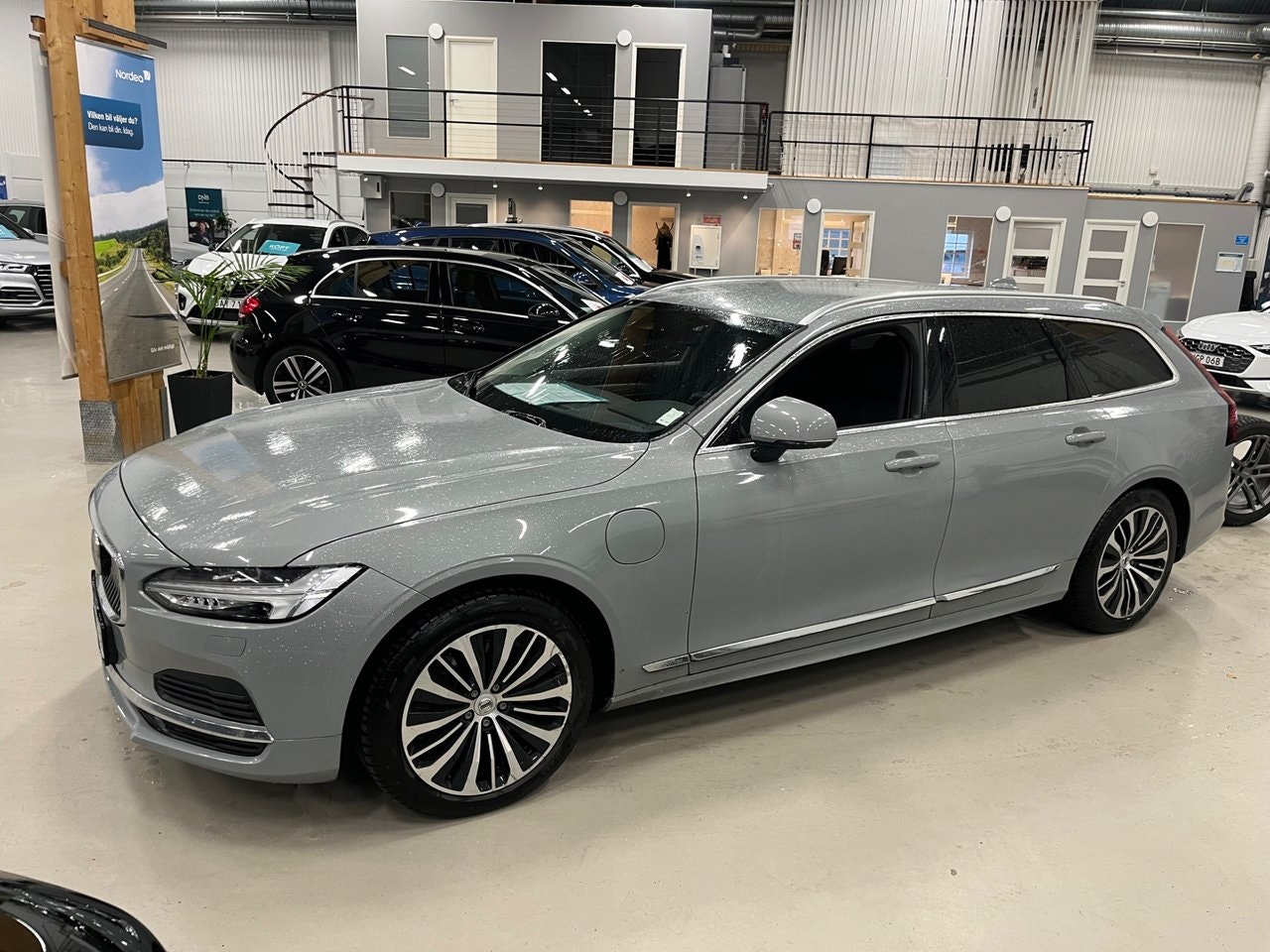 Volvo V90