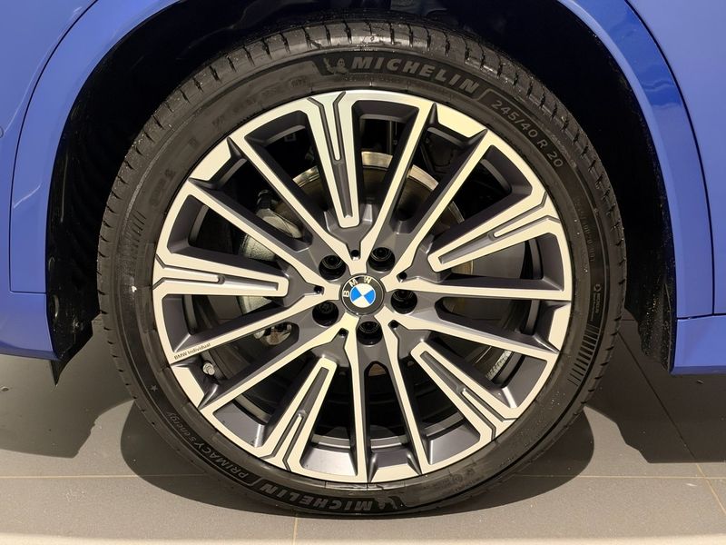 BMW iX1 bild 5