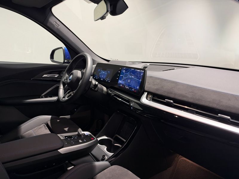 BMW iX1 bild 9