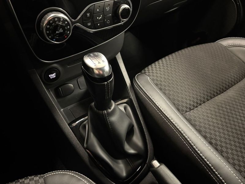 Renault Clio bild 19