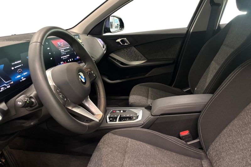 BMW 120 bild 12