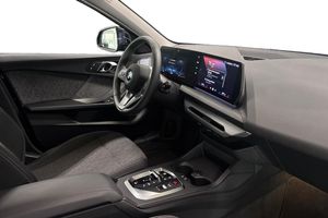 BMW 120 bild 6