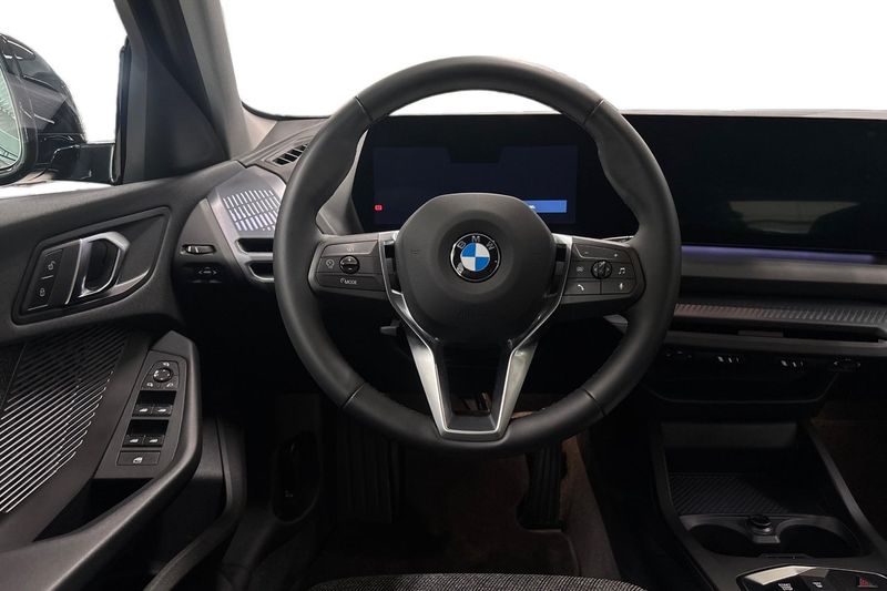 BMW 120 bild 9