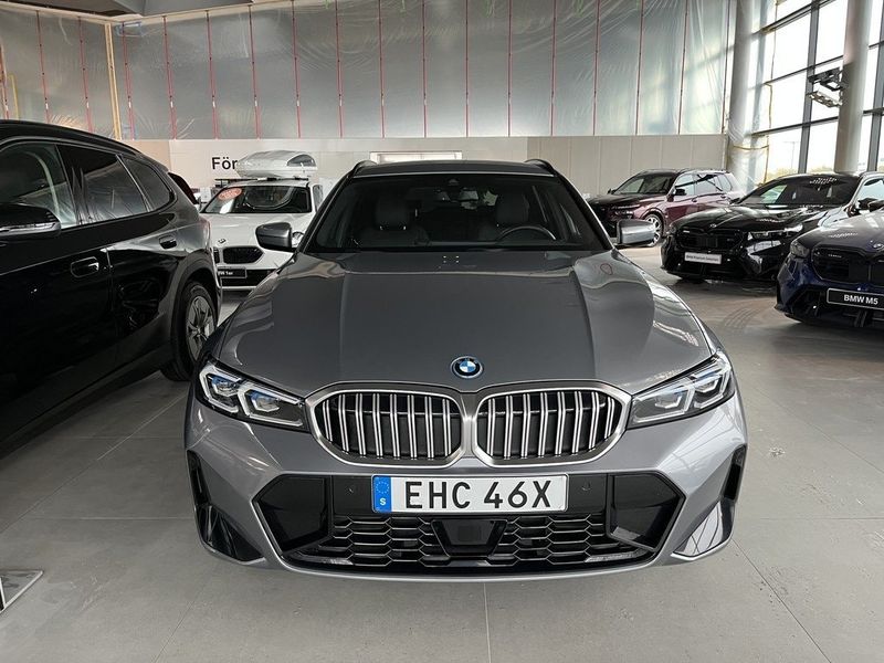 BMW 330 bild 2