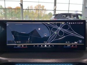 BMW 330 bild 10