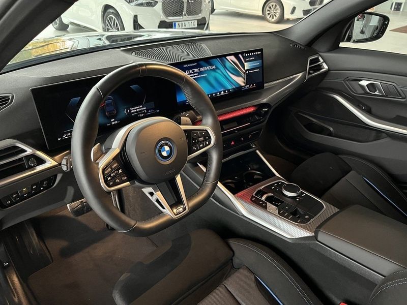 BMW 330 bild 6