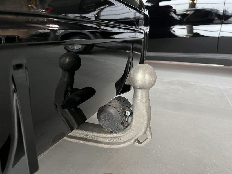 BMW 330 bild 14