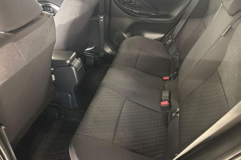 Toyota Yaris bild 13