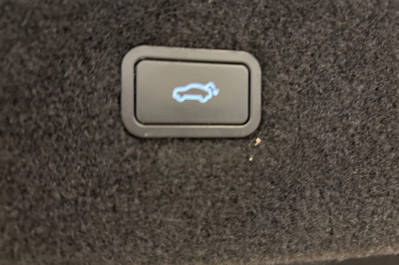 Polestar 4 bild 16
