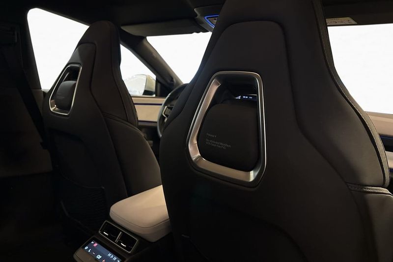 Polestar 4 bild 25