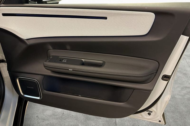 Polestar 4 bild 23
