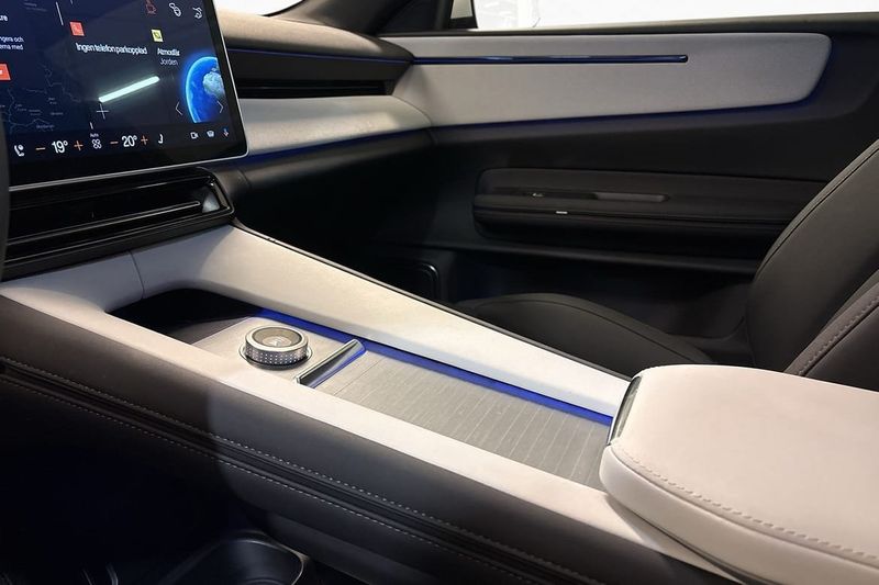 Polestar 4 bild 28