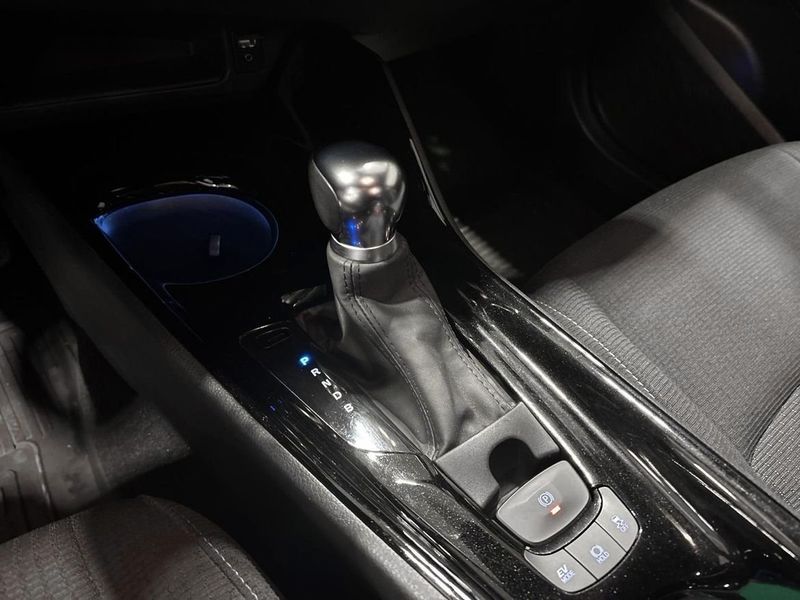 Toyota C-HR bild 18