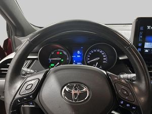 Toyota C-HR bild 15