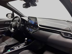 Toyota C-HR bild 10